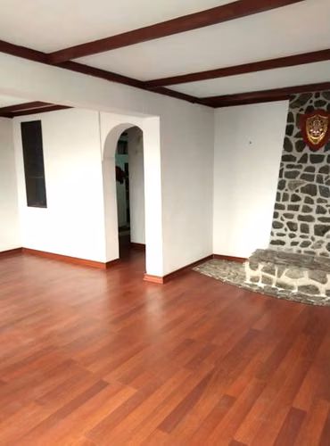 SE VENDE CASA EN VIÑA DEL MAR MIRAFLORES ALTO