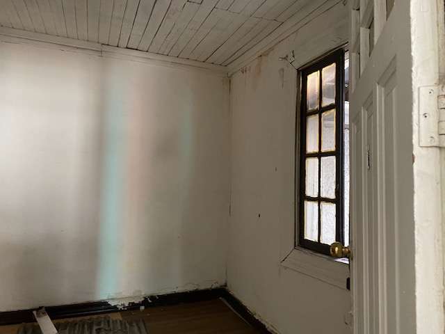CASA CON 2 LOCALES COMERCIAL Y 2 DEPTO AV BRASIL - Imagen 19