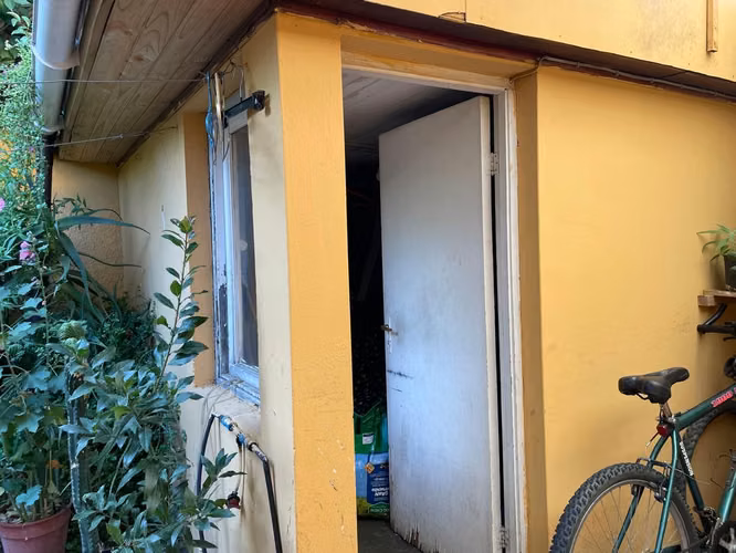 VENTA CASA 4 DORMITORIOS 3 BAÑOS Y BODEGA