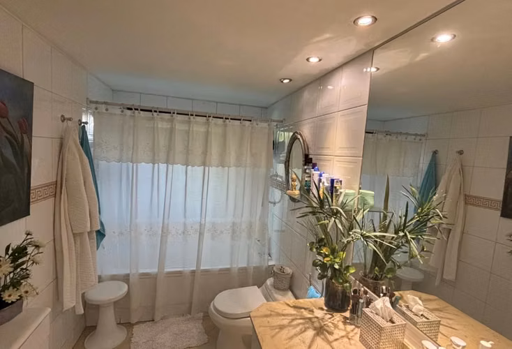 GRAN DEPARTAMENTO CON JARDIN - SEGURIDAD 24/7 - Imagen 5