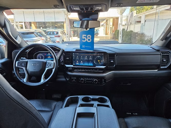 Chevrolet Silverado Silverado Cc Dcab 4x4 5.3 Aut... - Imagen 6