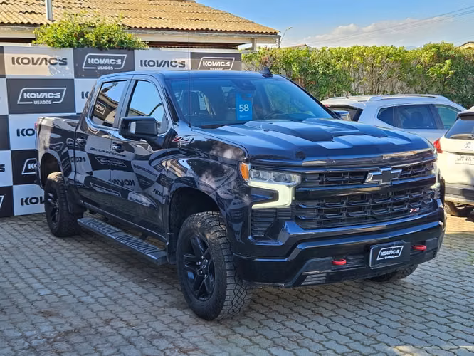 Chevrolet Silverado Silverado Cc Dcab 4x4 5.3 Aut... - Imagen 4