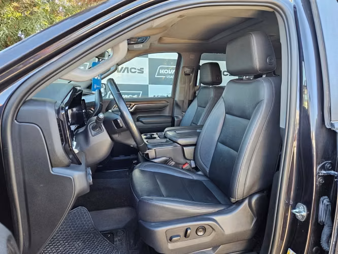 Chevrolet Silverado Silverado Cc Dcab 4x4 5.3 Aut... - Imagen 11