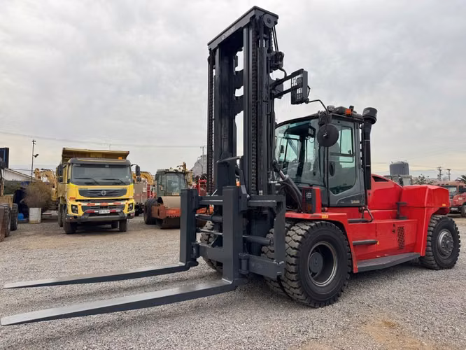 Grúa Horquilla 16 toneladas impecable estado Kalmar