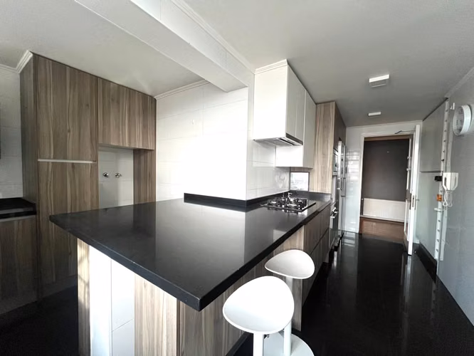 SE ACEPTAN OFERTAS PENTHOUSE REMODELADO