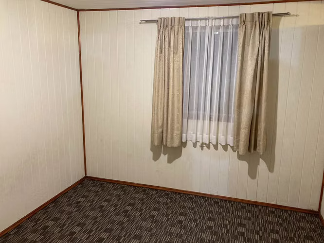SE ARRIENDA CASA