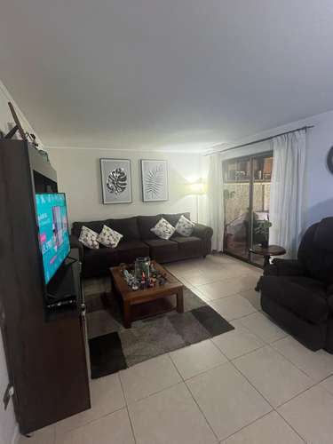 VENTA DE HERMOSA CASA  DE 3D2B  BUIN - Imagen 2