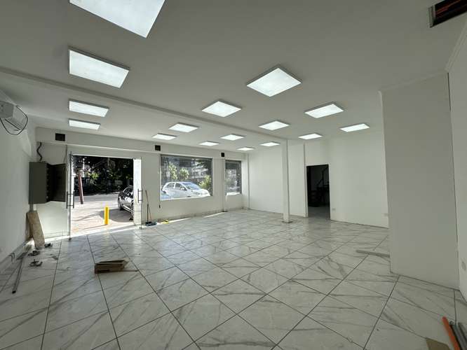 LOCAL  COMERCIAL NUEVO EN PLENA AVENIDA - Imagen 7