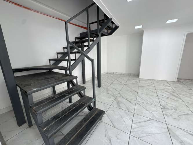 LOCAL  COMERCIAL NUEVO EN PLENA AVENIDA - Imagen 10