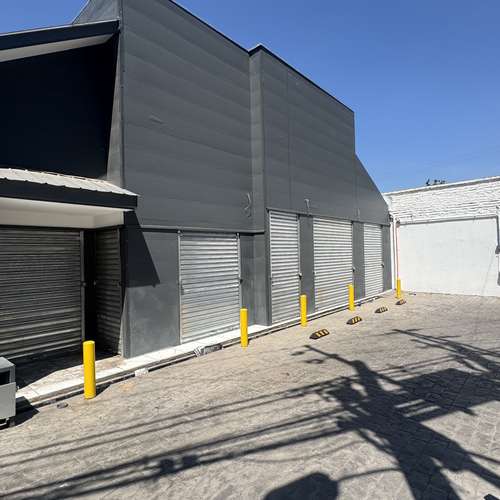 LOCAL  COMERCIAL NUEVO EN PLENA AVENIDA - Imagen 2