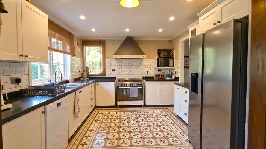 VENTA GRAN PARCELA CON CASA NO PERIMETRAL PRECIO OFERTA