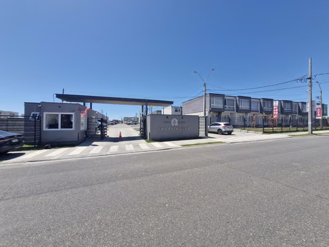 VENTA TOWNHOUSE EN CONDOMINIO  LAS PATAGUAS