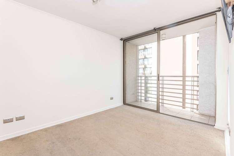 MODERNO 2D2B EN SANTIAGO CENTRO CON EXCELENTE DISTRIBUCION - Imagen 12
