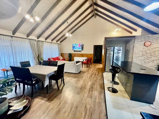 VENTA CASA EN PARCELA A MINUTOS DEL CENTRO DE PUCÓN - Imagen 10
