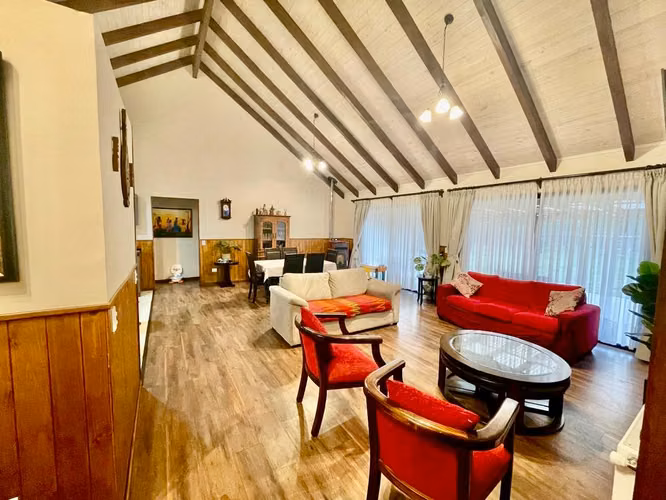 VENTA CASA EN PARCELA A MINUTOS DEL CENTRO DE PUCÓN - Imagen 8
