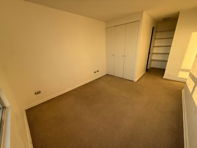 Depto 2 Dorm / 2 Baños / Estac. + Metro