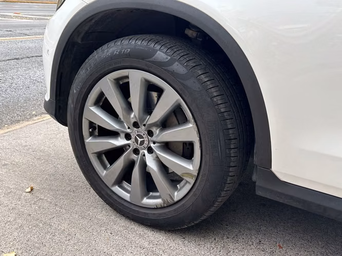 MERCEDES-BENZ GLC 250 D 2019