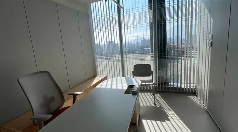 Arriendo OFICINA en Edificio SCL en Las Condes
