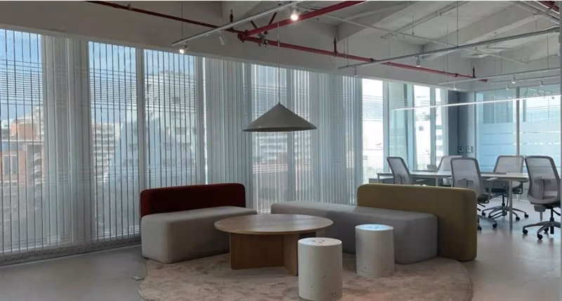 Arriendo OFICINA en Edificio SCL en Las Condes