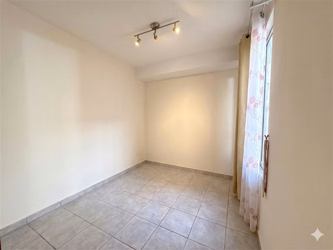 Casa en venta de 3D/3B/1E sala de estar, Puente Alto