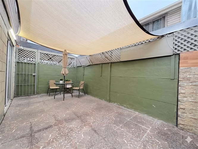 Casa en venta de 3D/3B/1E sala de estar, Puente Alto