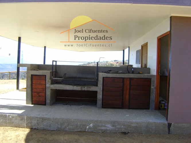 Parcela con linda casa y amplia casa, buena ubicación Cod-2423