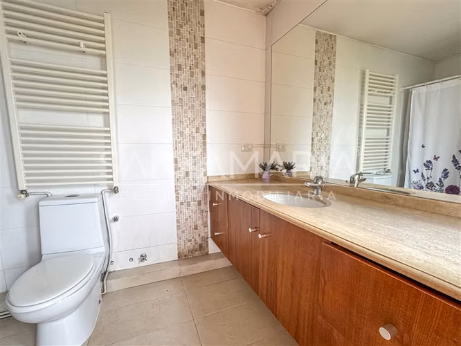 Casa en venta de 6 dorm. en el Venado, San Pedro de la Paz