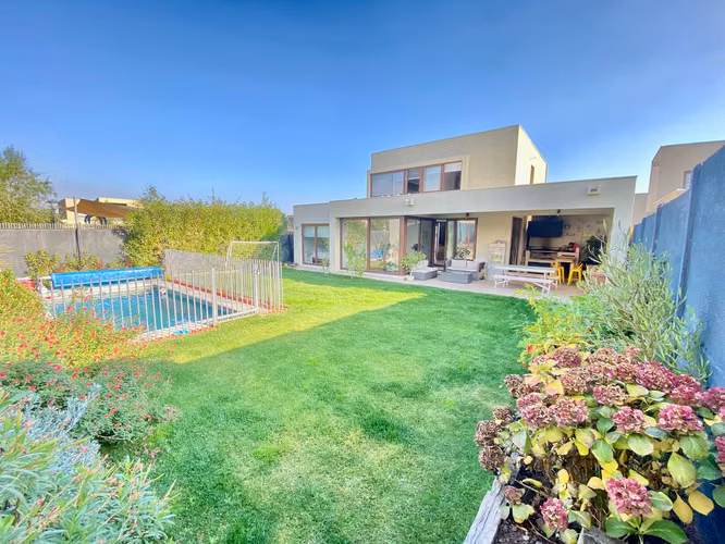 VENTA CASA MEDITERRANEA PIEDRA ROJA, CHICUREO: UF 14.500 - Imagen 19