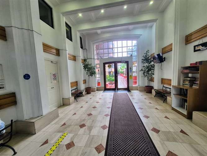 Departamento en venta de 3 dorm. con estacionam en Santiago