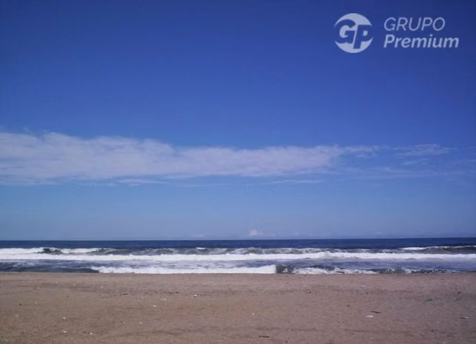Casa en venta 4D/2B, sector Costa Azul - Cartagena