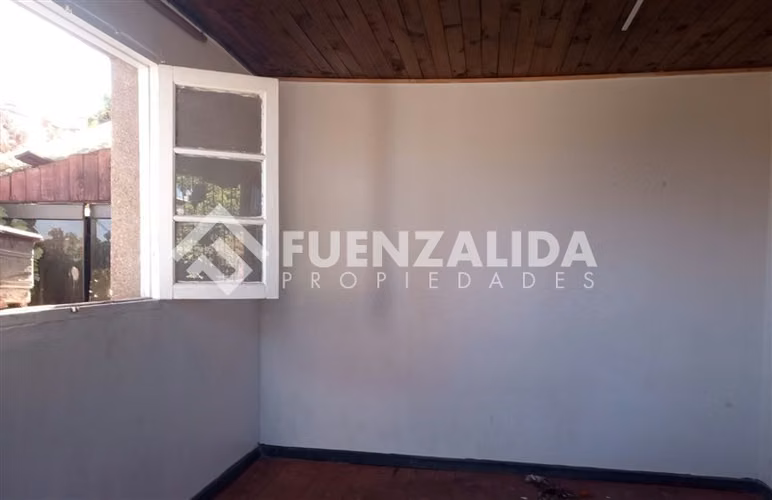 Casa en venta de 4 dorm. en Recoleta Oferta
