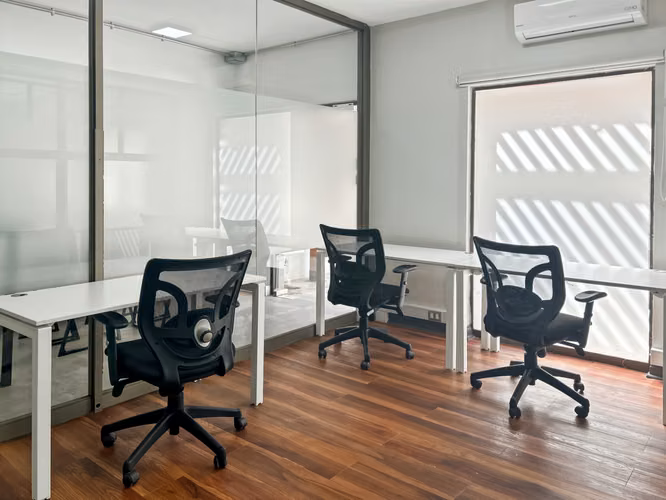 Oficina en arriendo ubicado en Nueva Las Condes