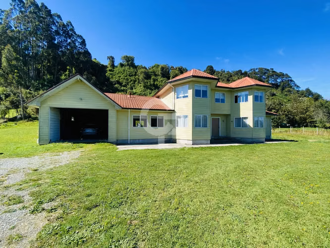 Parcela con Hermosa casa en Chamiza - Imagen 2