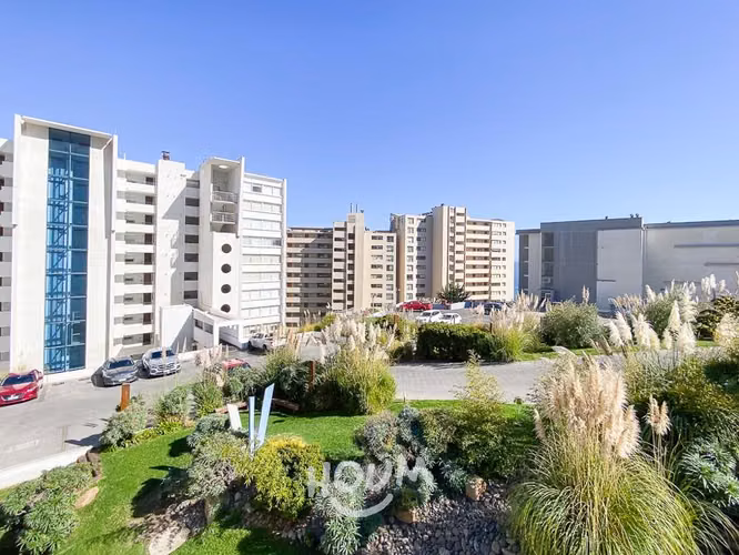 Departamento en Avenida Cornisa