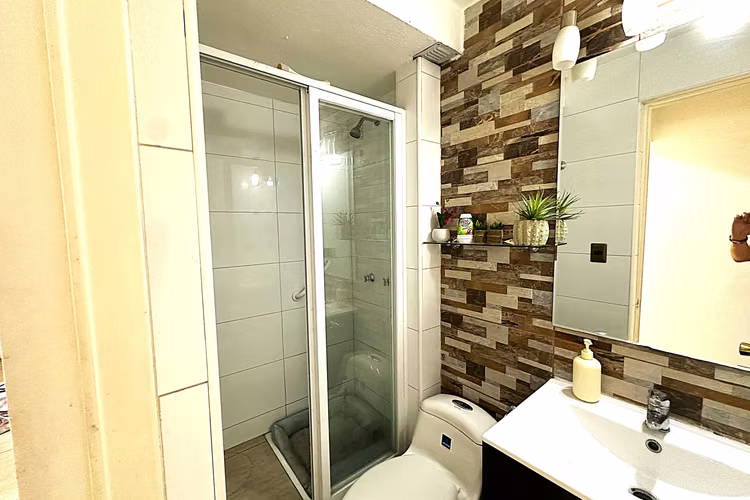 NUEVO PRECIO! EXCELENTE CASA  5 DORM Y PISCINA  (160252) - Imagen 14