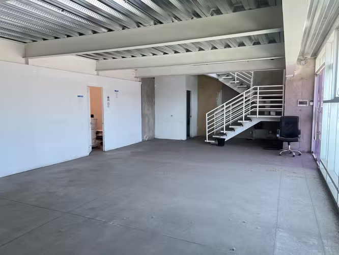 ARRIENDO BODEGA CON OFICINA DE 677  M2 EN CONDOMINIO RENCA - Imagen 16