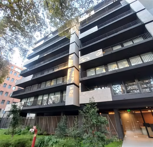 Bello departamento Venta 2 d+2b+1e+1b+1rooftop Providencia