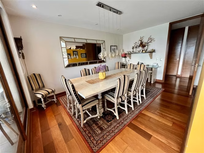 Exclusivo departamento en venta de 4 dorm. en Las Condes