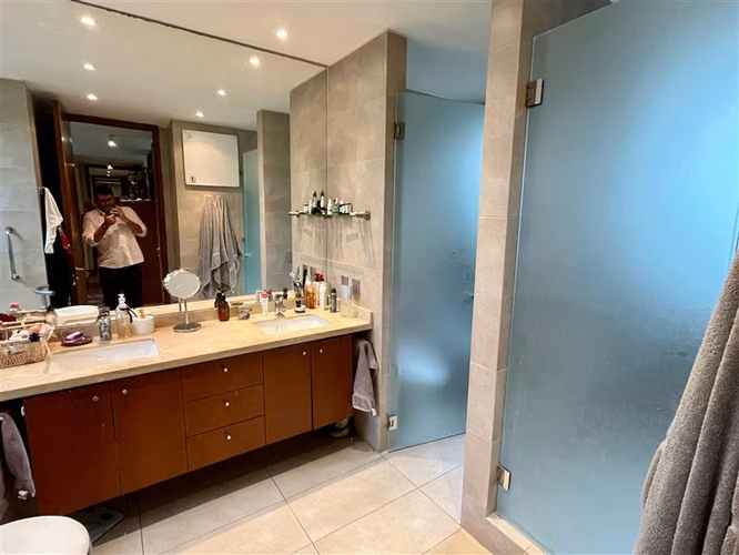 Exclusivo departamento en venta de 4 dorm. en Las Condes