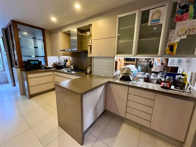 Exclusivo departamento en venta de 4 dorm. en Las Condes
