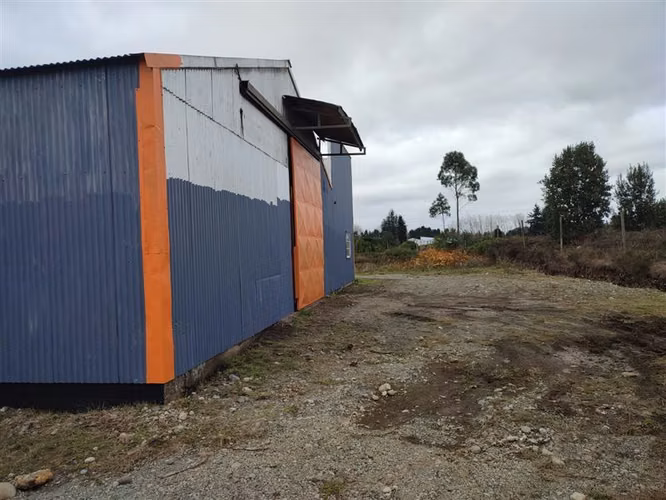 BODEGA Terreno 5.000m2 con Galpón 300m2 en Lagunitas, Puerto Montt - Imagen 3