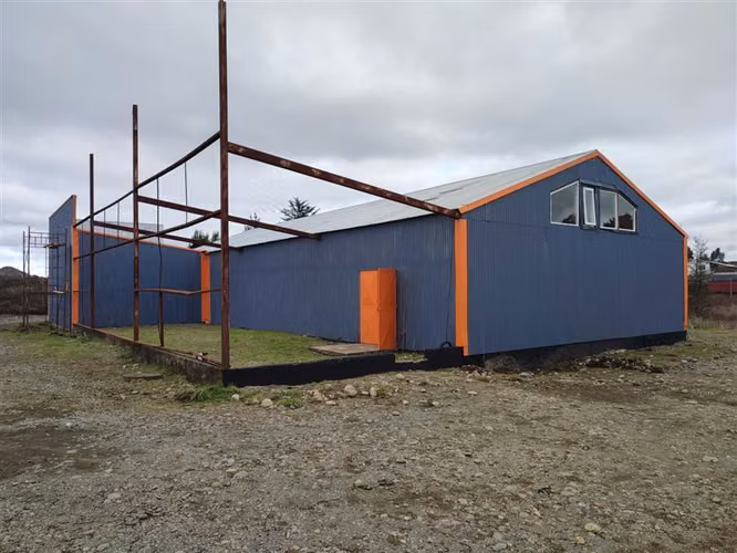 BODEGA Terreno 5.000m2 con Galpón 300m2 en Lagunitas, Puerto Montt - Imagen 1