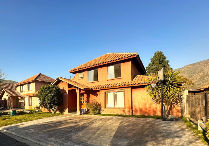 VENTA CASA EN AYRES DE CHICUREO 3 D 3 B