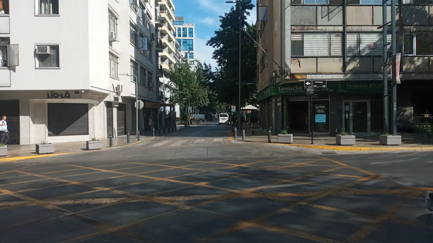 VTA OFICINA PISO 4 ORIENTACION PONIENTE - Imagen 4