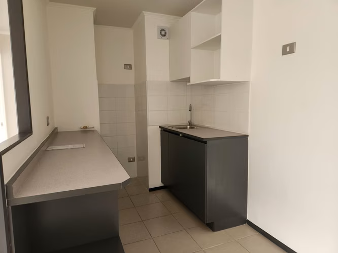 Arriendo Depto 2 dormitorios (uno amplio, otro chico) / Garantía en partes / Quilicura