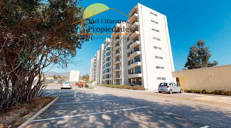 Excelente departamento en 9no piso, 3 dormitorios. Cod-2424