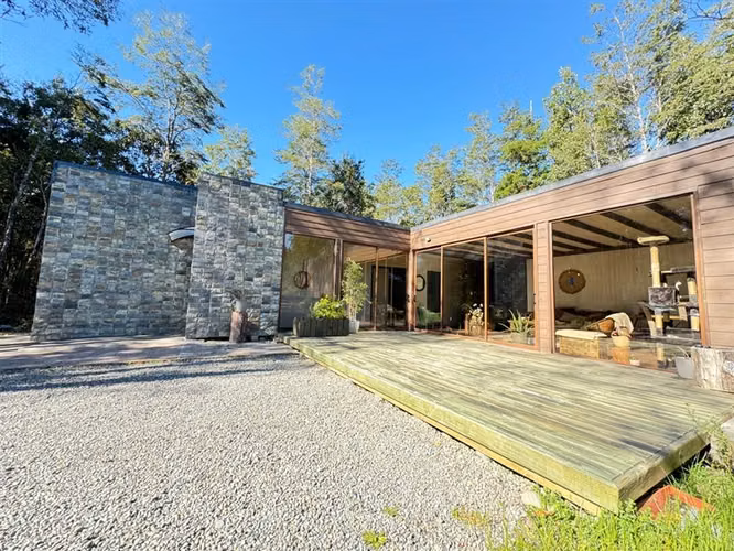 Casa en venta de 3 dorm. en Puerto Varas