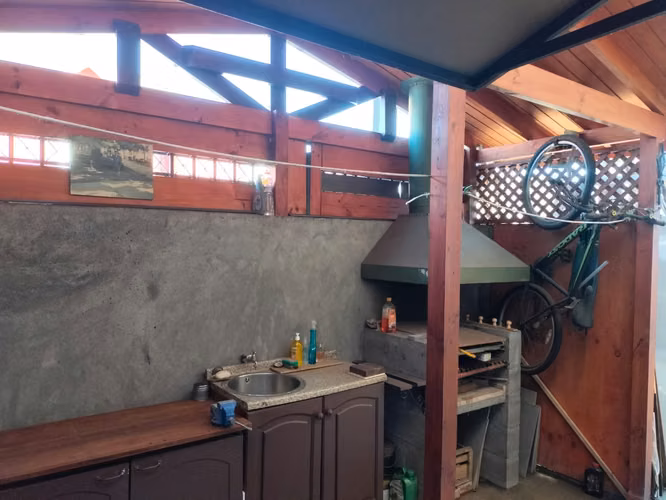 ¡Oportunidad Única! Casa Esquina con Gran Terreno y Conectividad total, Villa la Posada Coronel