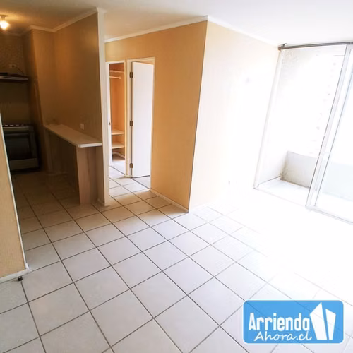 EN VENTA 3 DORMITORIOS SAN MIGUEL METRO LO OVALLE