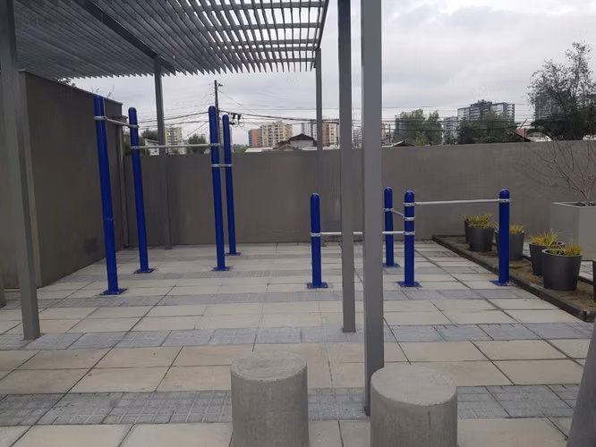 DEPARTAMENTO EN VENTA, LA FLORIDA, CON ESTACIONAMIENTO Y BODEGA